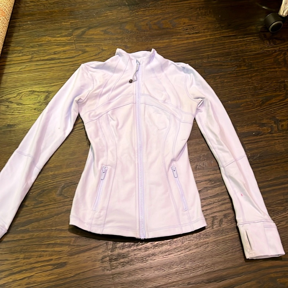 Lululemon define jacket size 2. The cutest lilac color!